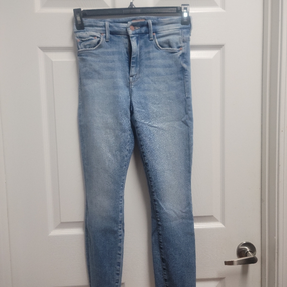 MOTHER Light Blue HIGH WAISTED LOOKER  ANKLE FRAY JEANS - Picture 5 of 14